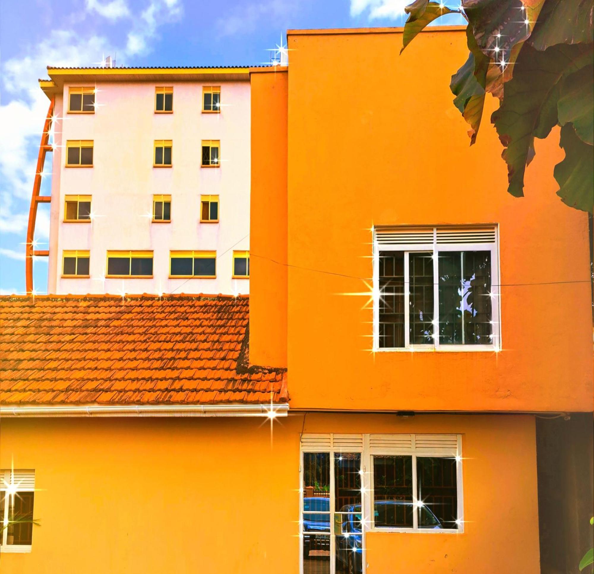 Tgs Homestay คัมพาลา ภายนอก รูปภาพ